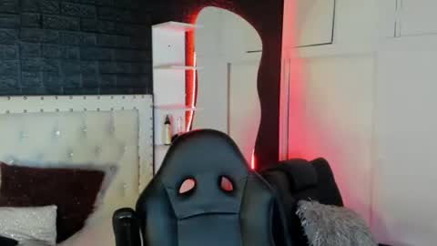 Allison  online show from 02/07/25, 09:37