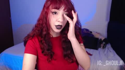 Snapshot of ghoulji chatting on 12/18/24, 11:40 Annie   Im going to be offline from 29nov to 3dec online show from 12/18/24, 11:40