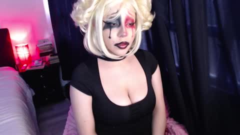 Snapshot of ghoulji chatting on 10/01/25, 09:32 Annie   Im going to be offline from 29nov to 3dec online show from 10/01/25, 09:32