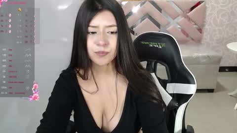 gia_ch online show from 02/05/25, 01:44