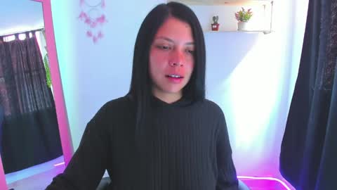 giaaaa   online show from 04/30/26, 02:01