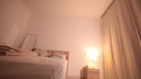 Leo online show from 11/09/25, 01:15