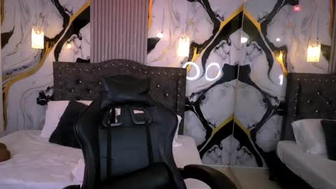 Gia online show from 06/04/26, 03:12