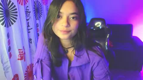 gia_flame_ online show from 09/19/25, 03:30