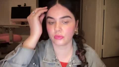 The Queen of Squirt online show from 12/19/24, 12:34