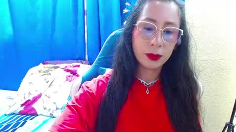 Snapshot of gia_leinn chatting on 07/04/26, 07:31 Gia online show from 07/04/26, 07:31