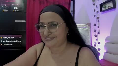 nahomi online show from 09/25/25, 12:58