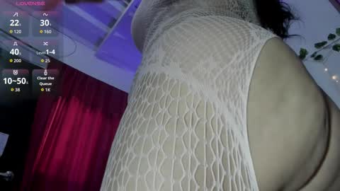 nahomi online show from 11/08/25, 05:01