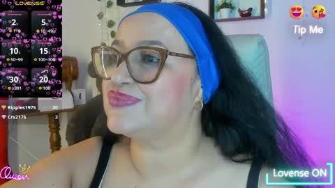 Snapshot of gia_nahomi chatting on 04/26/26, 12:41 nahomi online show from 04/26/26, 12:41