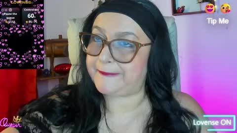 Snapshot of gia_nahomi chatting on 05/03/26, 10:05 nahomi online show from 05/03/26, 10:05