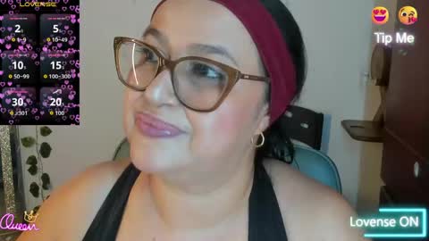 Snapshot of gia_nahomi chatting on 05/27/26, 04:48 nahomi online show from 05/27/26, 04:48