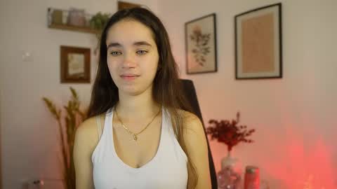 Gia Paige18 online show from 10/05/25, 08:12