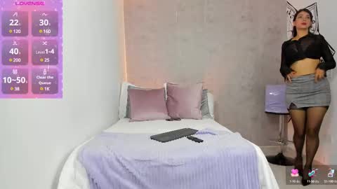 Gia online show from 02/25/25, 12:34