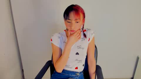 GIA WHITE Independet  online show from 10/25/25, 06:10