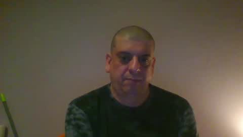 Snapshot of giaco1982 chatting on 04/28/26, 02:49 samuel online show from 04/28/26, 02:49