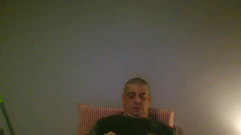 Snapshot of giaco1982 chatting on 04/29/26, 02:48 samuel online show from 04/29/26, 02:48