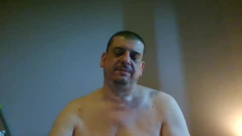 Snapshot of giaco1982 chatting on 06/22/26, 04:31 samuel online show from 06/22/26, 04:31