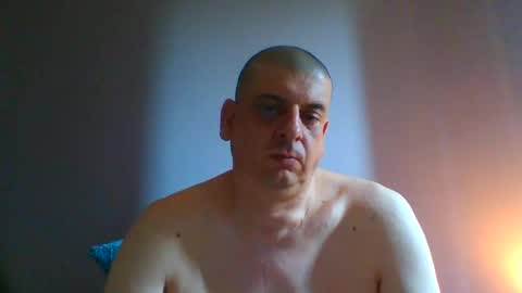 Snapshot of giaco1982 chatting on 07/18/26, 07:34 samuel online show from 07/18/26, 07:34