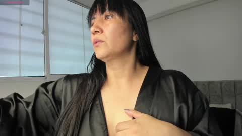 Snapshot of giafox_ chatting on 04/30/26, 02:34 G I A FOX online show from 04/30/26, 02:34