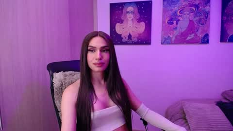 Gia Mint  online show from 04/29/26, 05:55