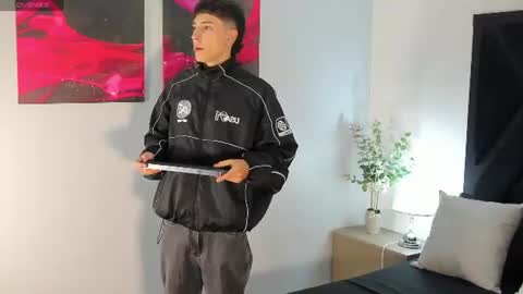 GIAN online show from 06/22/26, 11:18