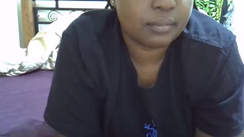 Snapshot of giannah01 chatting on 10/21/25, 05:35 Giannah online show from 10/21/25, 05:35