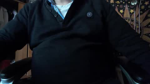 Gianni9000000 online show from 04/22/26, 09:44