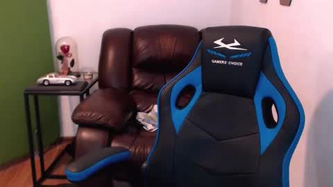 Gianni online show from 12/01/24, 07:03