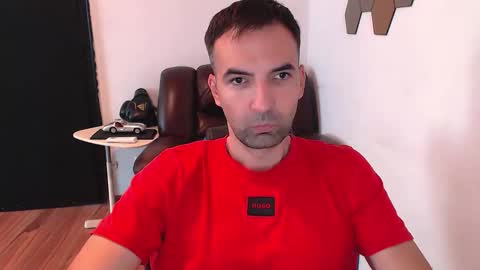 Gianni online show from 10/12/25, 12:26