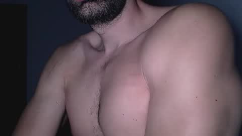 Gianni online show from 10/20/25, 03:12