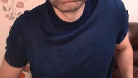 Gianni online show from 04/18/26, 03:38