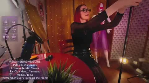 Snapshot of giantess_eva chatting on 05/09/26, 06:13 Eva online show from 05/09/26, 06:13