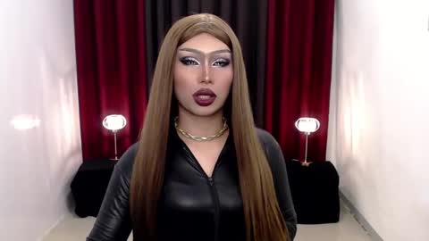 Gia X online show from 12/08/24, 11:51