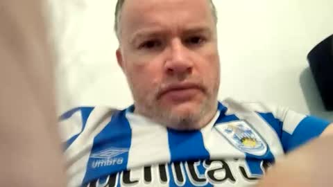 giddyup2222222 online show from 11/19/25, 10:48