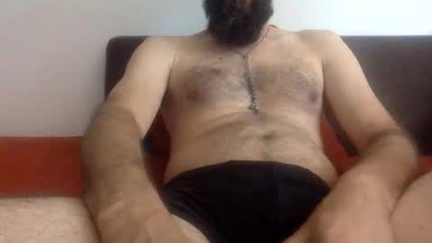 Snapshot of giggy81 chatting on 09/21/25, 01:13 iggy online show from 09/21/25, 01:13