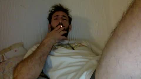 Snapshot of giggy81 chatting on 12/05/25, 02:03 iggy online show from 12/05/25, 02:03