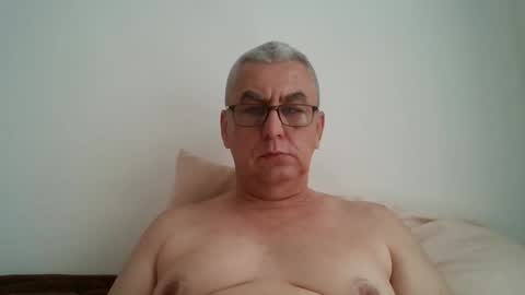 gigi1970 online show from 05/02/26, 12:54