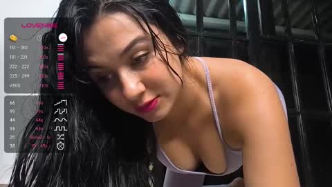 Snapshot of gigi_loved chatting on 12/05/24, 12:52 Gigi online show from 12/05/24, 12:52