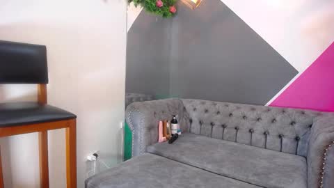 GIGI STCOTT online show from 11/03/25, 02:57