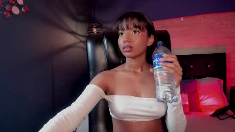 GIGI online show from 01/30/25, 05:09