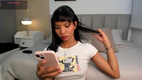 GIGI online show from 09/10/25, 04:45