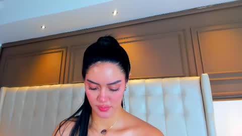 Snapshot of gigi_wilden chatting on 06/12/26, 11:20 gigi wilden online show from 06/12/26, 11:20