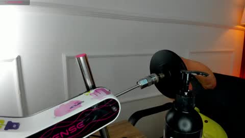 Gigi Doll online show from 05/21/26, 11:17