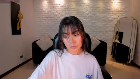 GIGI online show from 01/05/25, 02:27