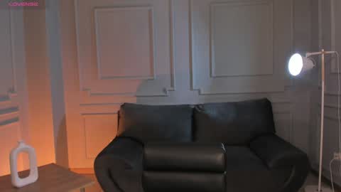 GIGI online show from 01/20/25, 06:10