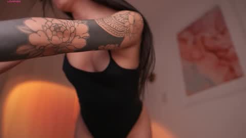 GIGI online show from 09/10/25, 02:00