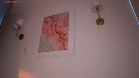 GIGI online show from 09/12/25, 01:00