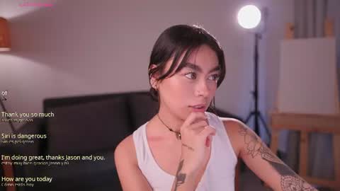 Snapshot of gigilee_ chatting on 07/19/26, 12:42 GIGI online show from 07/19/26, 12:42