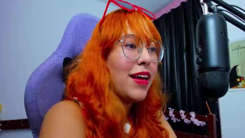 gigimooon online show from 02/05/26, 01:54