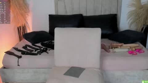 pamela online show from 03/27/26, 02:17